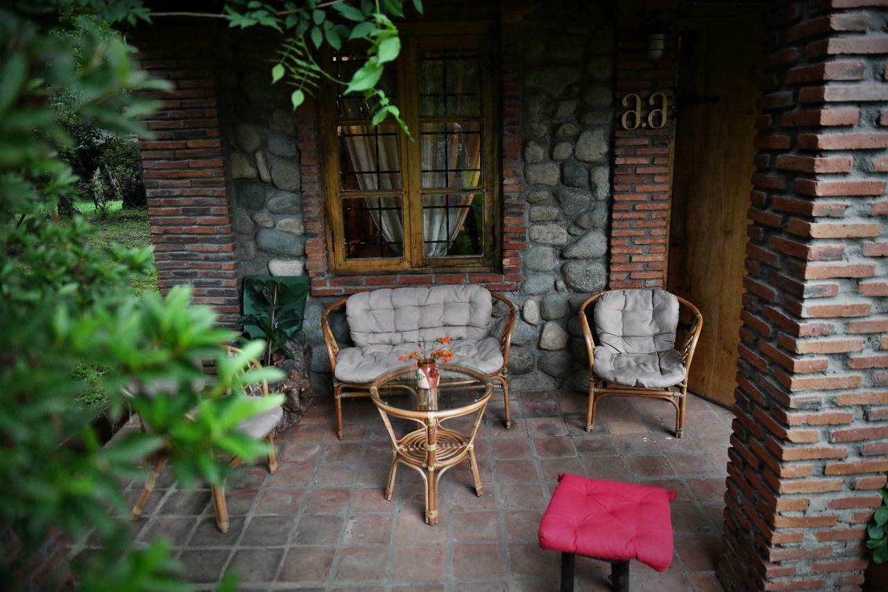 Menabde Winery Hotel Ozurget'i Exterior photo